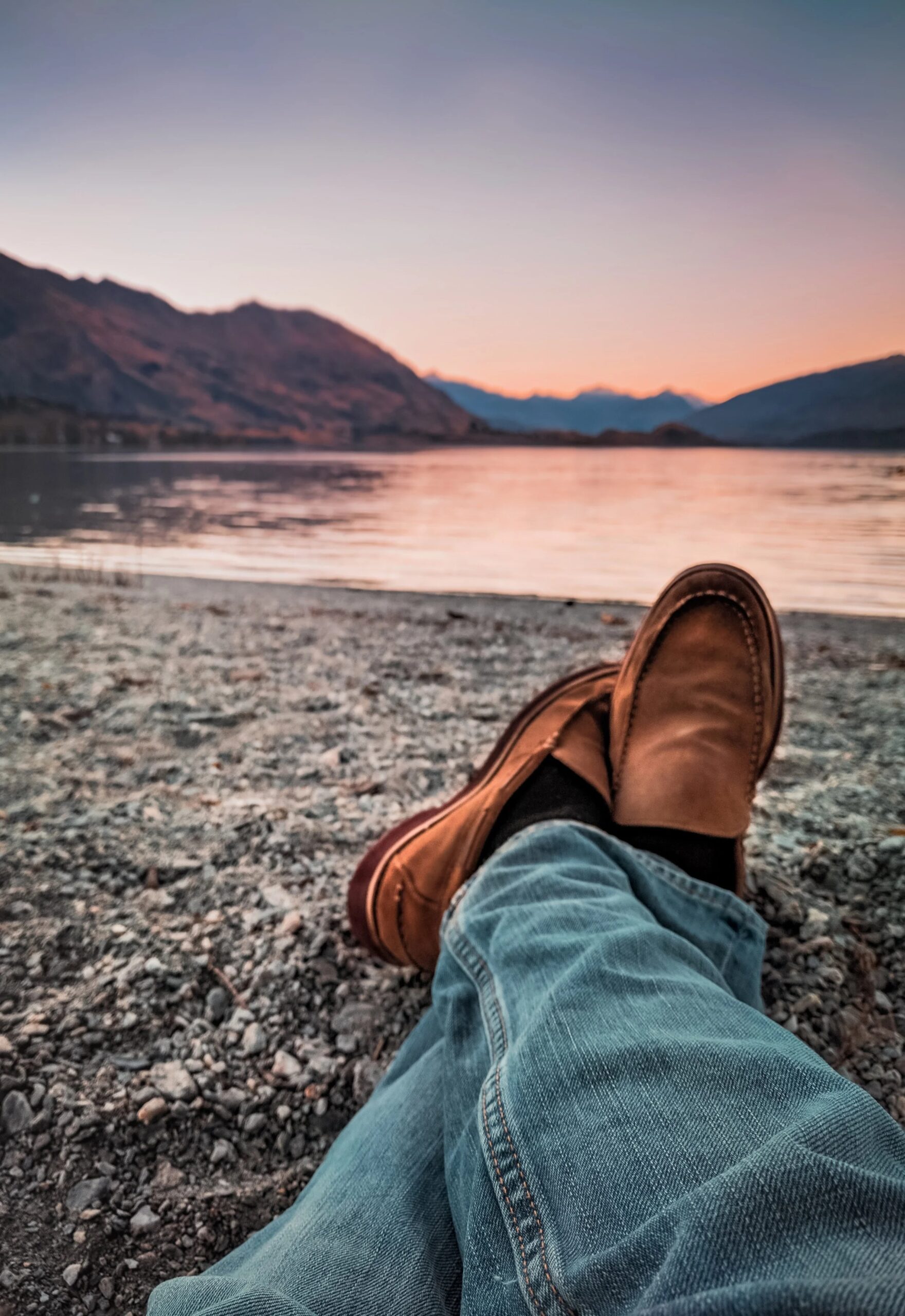 Stop reacting and make inner peace a habit Tyler Lastovich 510945 Unsplash Scaled