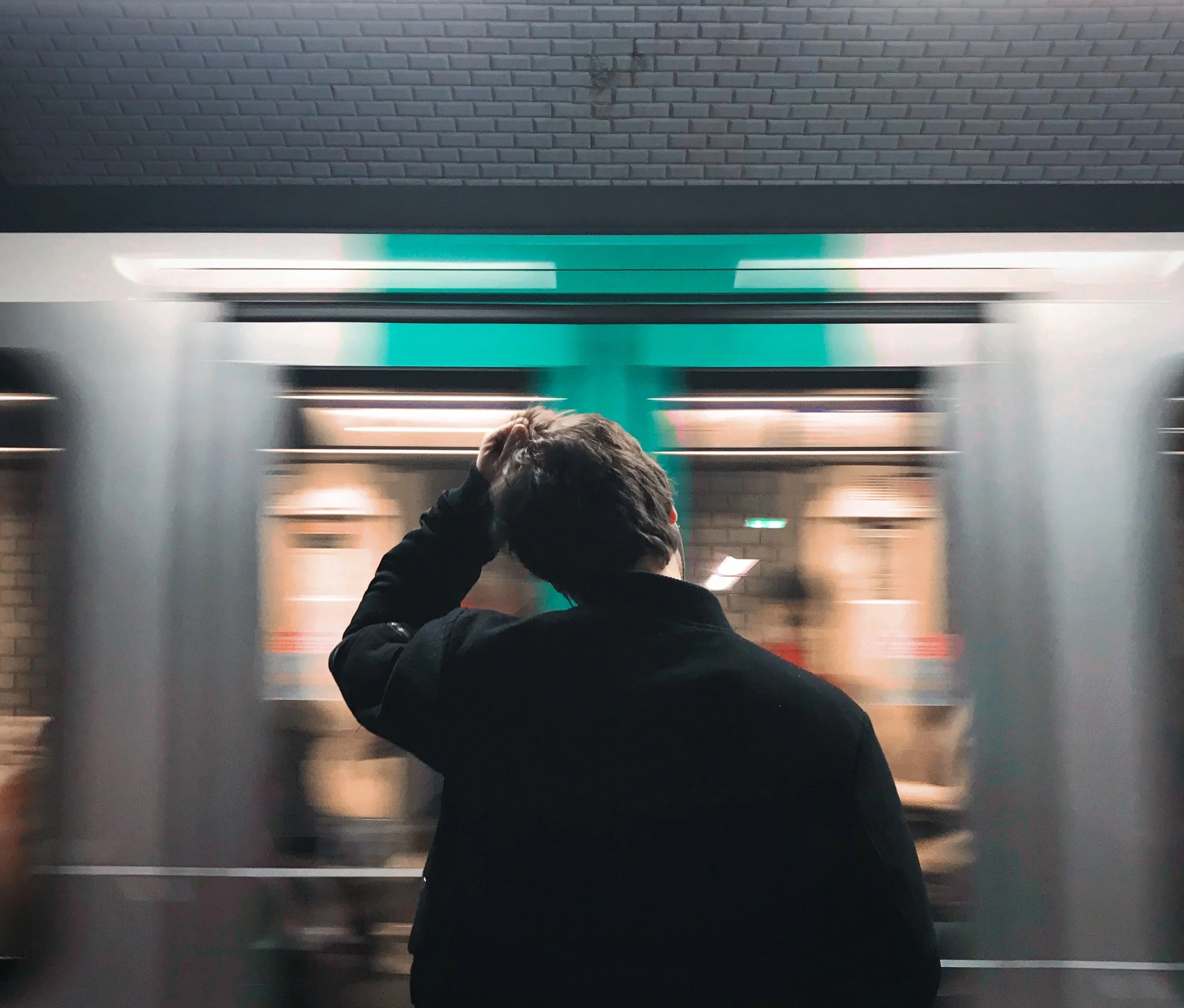 Don’t wait for a later – there might not be one Fabrizio Verrecchia 448425 Unsplash
